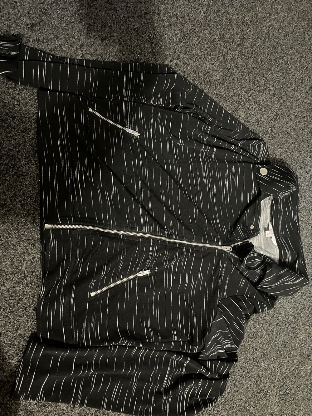 Women's Black Patterned Zip-Front Bomber Jacket